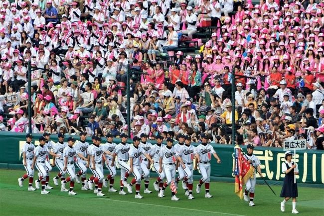 諦めず、一歩でも前進」 杉浦主将、力強く宣誓 夏の甲子園開幕 | 十勝