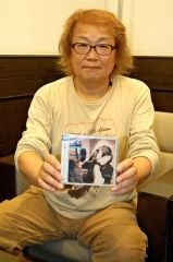 町支寛二さん10年ぶりの帯広ライブで来社 | 十勝毎日新聞電子版