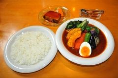 イチオシ名店「カレーリーフ」 まちマイ八中編 | 十勝毎日新聞電子版