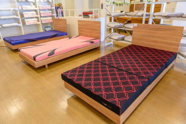 西川 エアー 布団 点 が眠りを変える 西川 エアー マットレス アット 